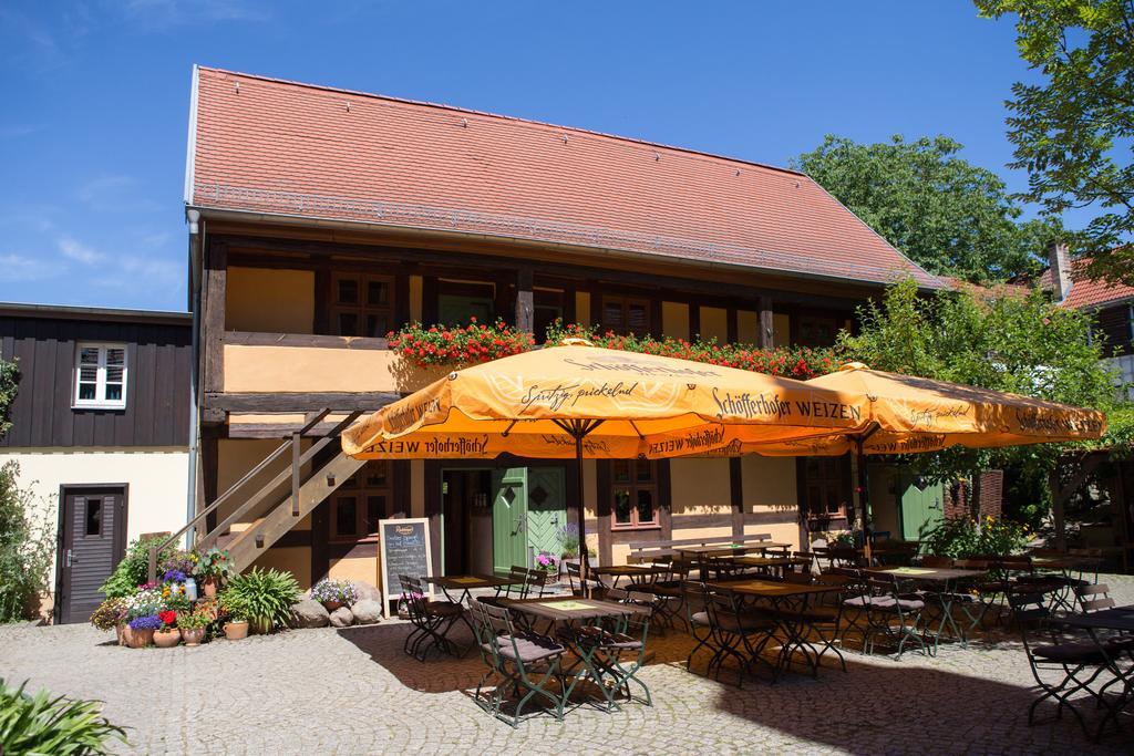 Up Hus Hotel Neuruppin Buitenkant foto