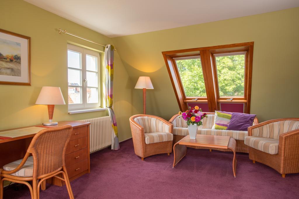 Up Hus Hotel Neuruppin Kamer foto