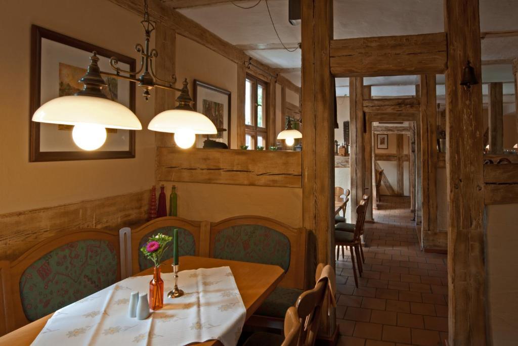 Up Hus Hotel Neuruppin Buitenkant foto