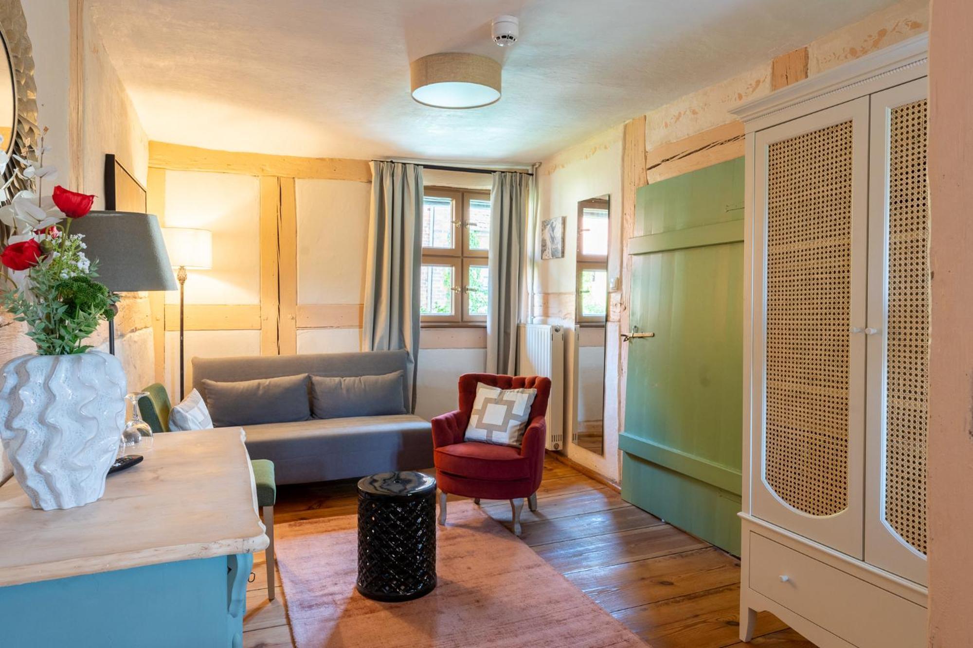 Up Hus Hotel Neuruppin Buitenkant foto